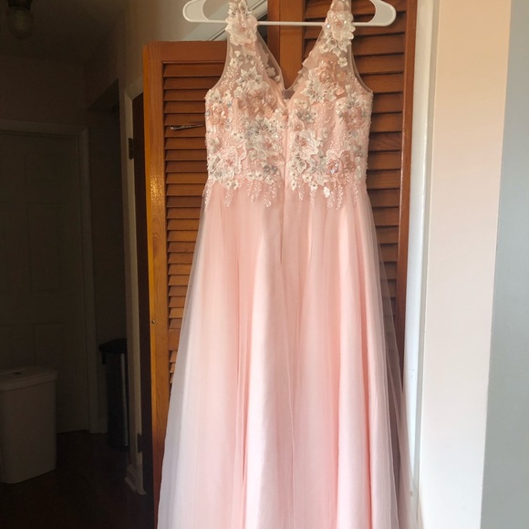 Dave and Johnny PROM Dress, size 1 / 2 - Picture 6 of 8